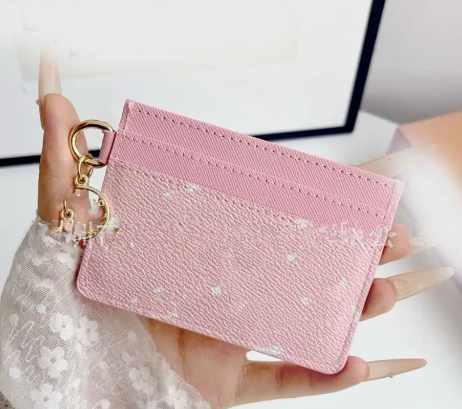 "LV" Cardholder