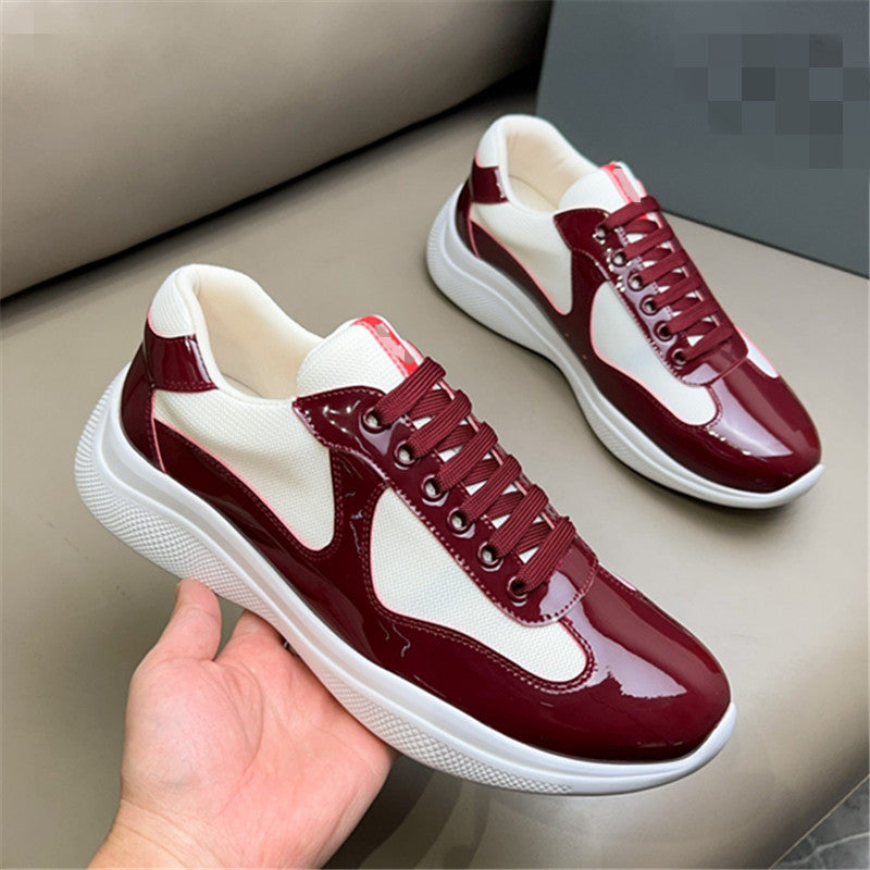 Cups Sneaker