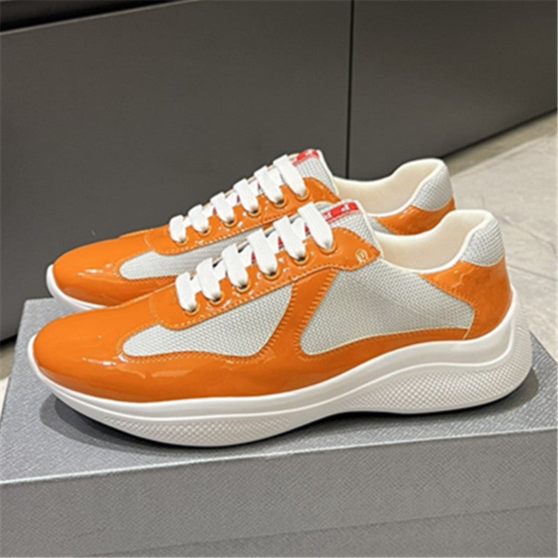 Cups Sneaker
