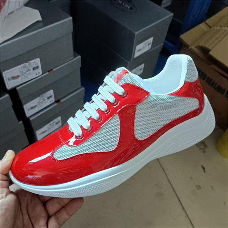 Cups Sneaker